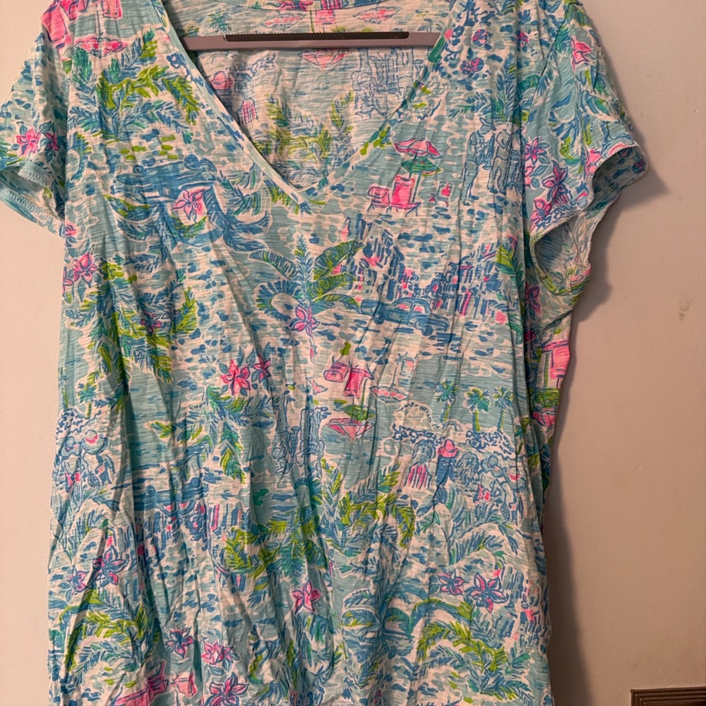 Lilly Pulitzer Gypsea Girl V-Neck Tee Blue Pink Print Short Sleeve Top XL